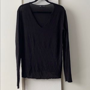 V neck light weight sweater